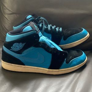 Jordan 1 mid retro dark powder size 14